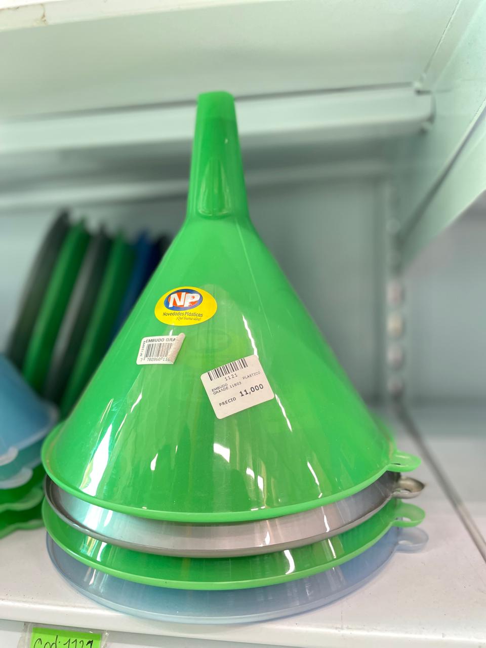 EMBUDO PLASTICO GRANDE