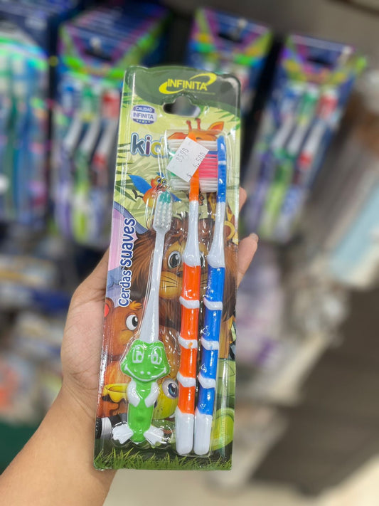 KIT CEPILLO DIENTES FAMILIAR X 3 INFINITA